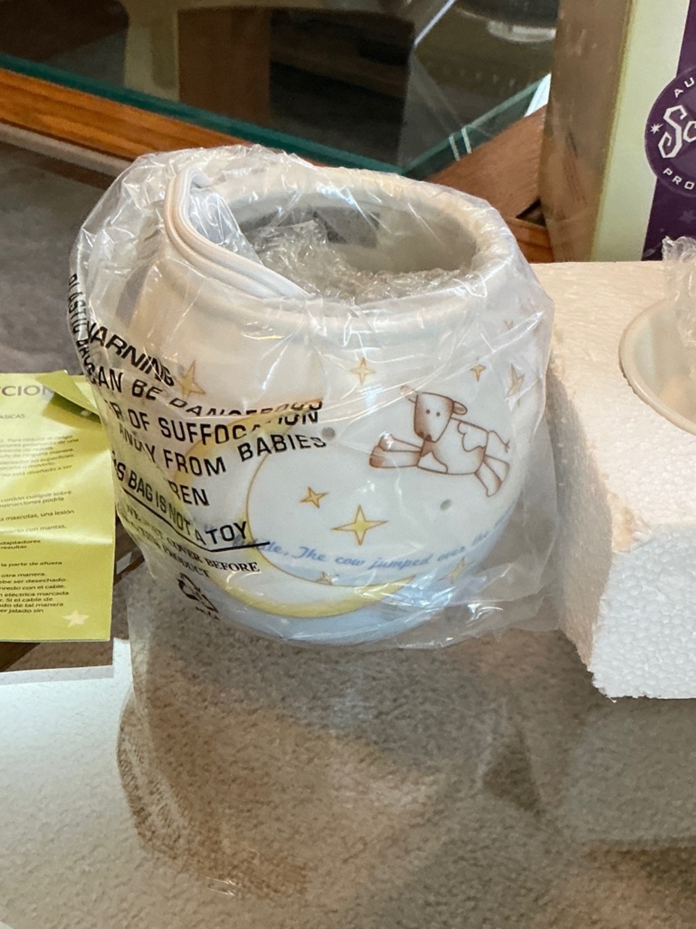 Scentsy Over the Moon Ceramic Wax Warmer in White with Moon Motif - Picture 3 of 7